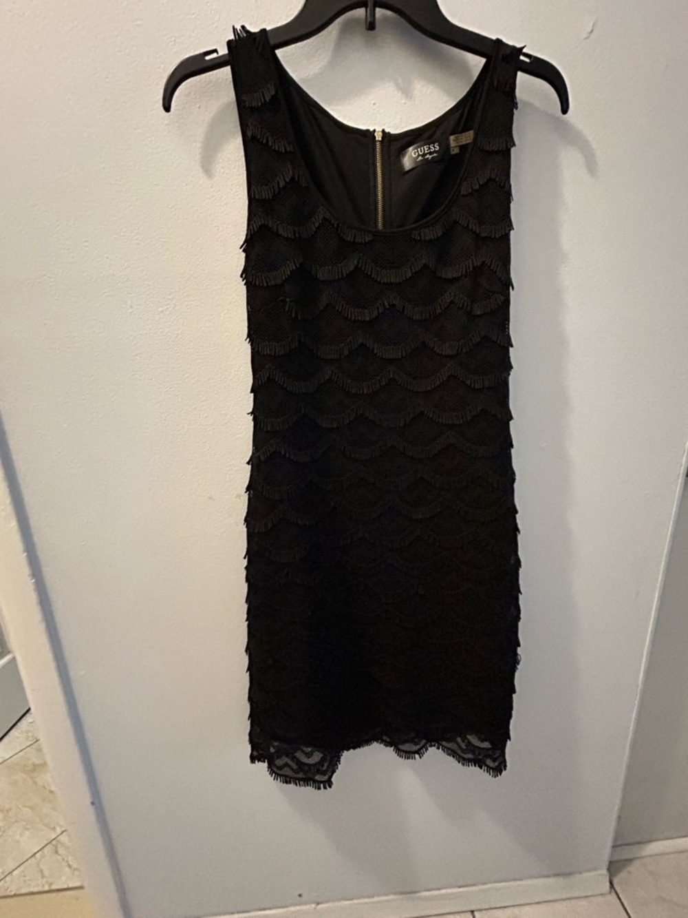 GUESS Black Sleeveless Fringe-Scallop Mini Dress